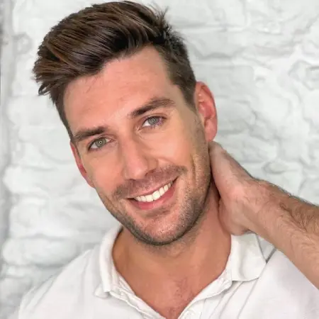 Hello Ladies! 
In my life there is everything except the woman of the heart .. The 