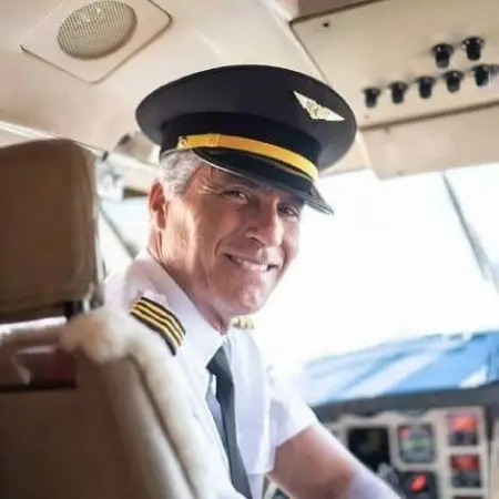 Are you still waiting for a right man? Its easy to find him on Dating.com  
DATING.CO