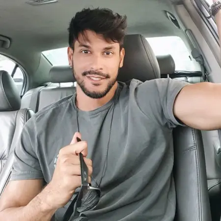 Hello ladies! My intention is to find a woman who complements me, who is sure of what she wa