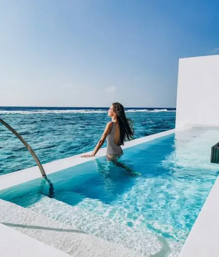 BIT.LY
A Hushed Oasis to Enjoy the Serenity
FeelWell
Book Now
FeelWell