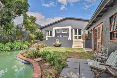 ON SHOW - NORWOOD - SUNDAY 18TH SEPTEMBER FROM 2PM TO 4.30PM
Follow point