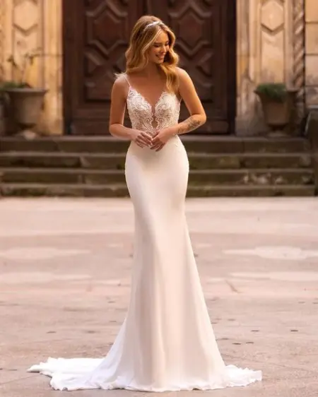 Meet  from our new 2023 collection! Just arrived

Book your personalized fitting wit