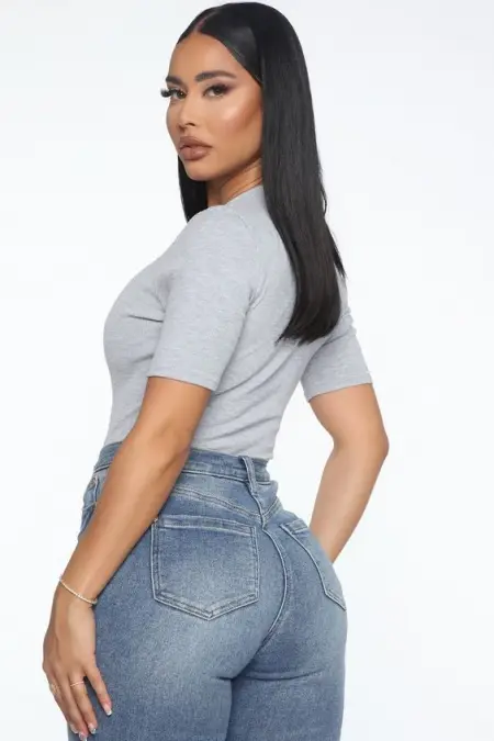 Available incall outcall your suit or my arrangement verify at snapchat