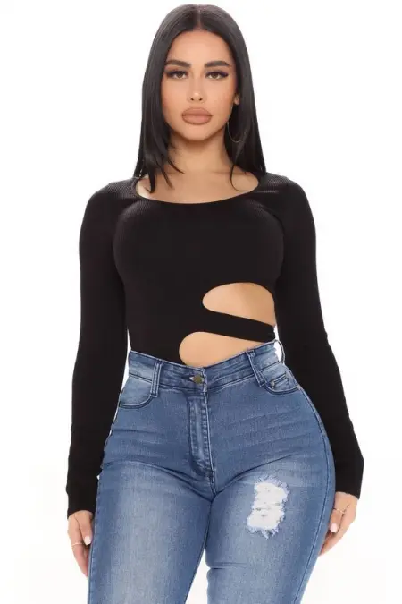 Available incall outcall your suit or my arrangement verify at snapchat