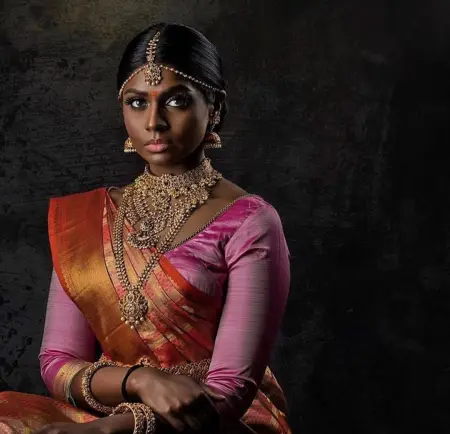 I am searching a wealthy man for dating