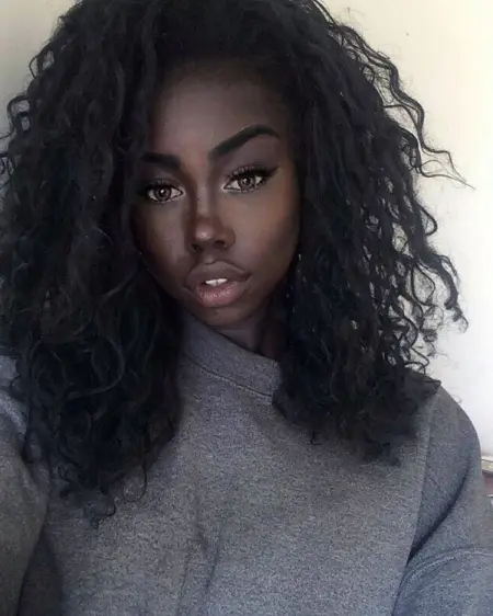 I lived in Portugal new in town I offer sex for money