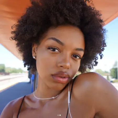 Is there anyone for a second relation? touch me I am wilder for it