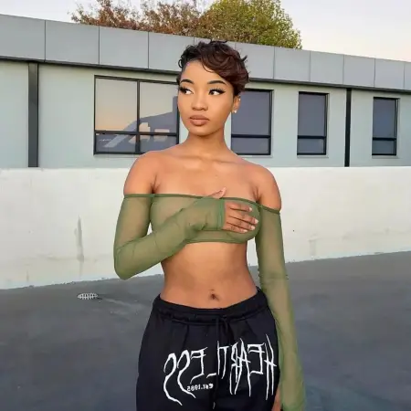 Need good-looking magnificent bewitching alluring girl for sex?