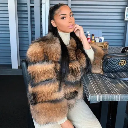 Is there anyone for extra affair? touch me I am not getting it