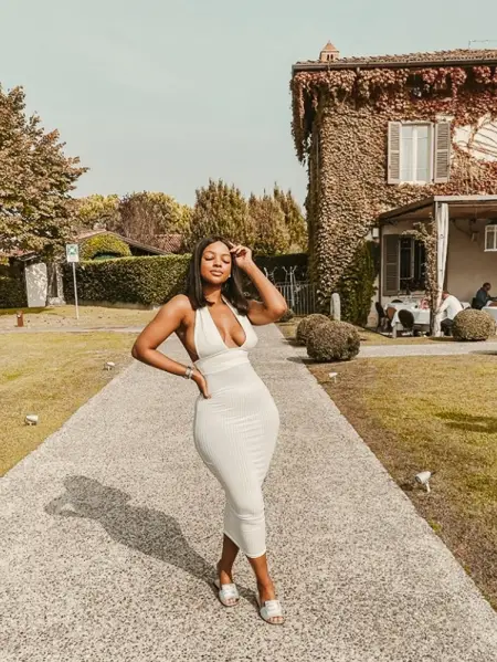 READY FOR FUN.......NO MISUNDERSTANDING,DEALS OFFER PLEASE .MATURED MINDS LETS HAVE FUN.I ACCEPT CAS 