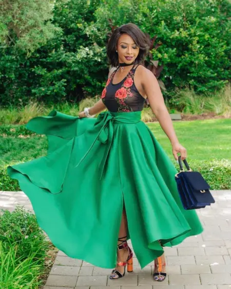 TEXT ME ON FOR CHEAP RATE I ACCEPT PAYMENT IN PERSON B