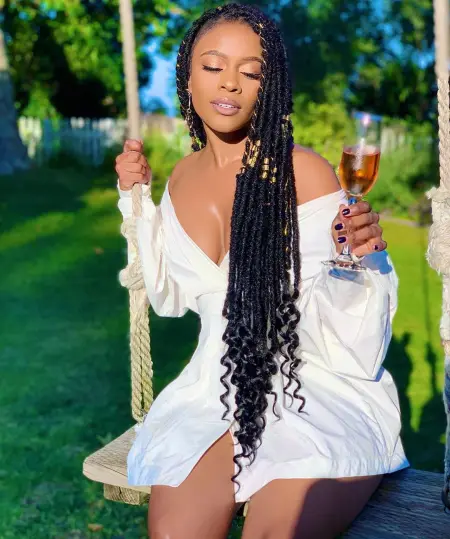 Hey you,yes youare you tryna ignore my Ad? Comon HMU