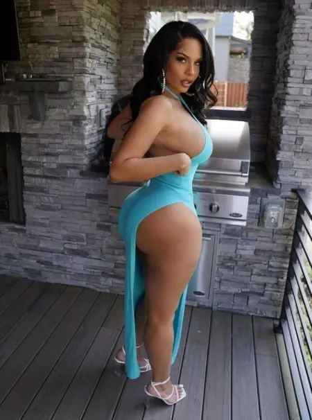 I am hotty girl hunting for some source of income