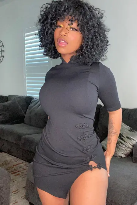 Need fine fair graceful delicate girl for fun?