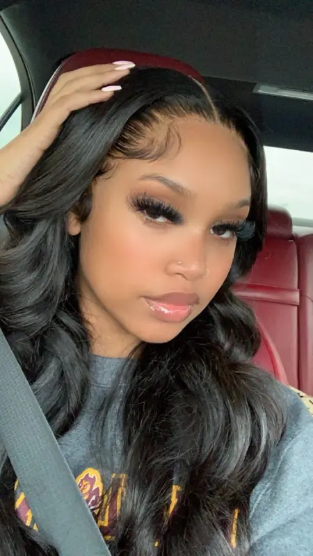 I am a hotel lady need some money