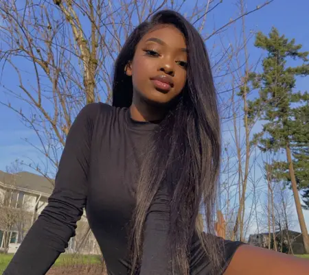 Need delightful wonderful alluring resplendent girl for fun?