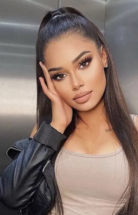 Digital fun minimum 55 minutes fixed rate with WhatsApp