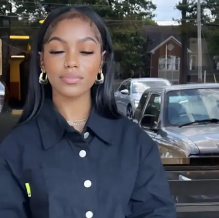 I am cute easy hooker interested in fun in exchange