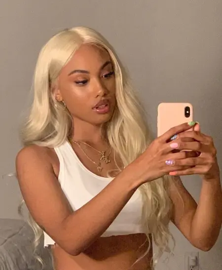 I am floating wild female checking out hotel and money