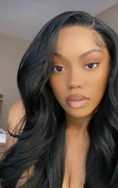 I am a sales lady need some money