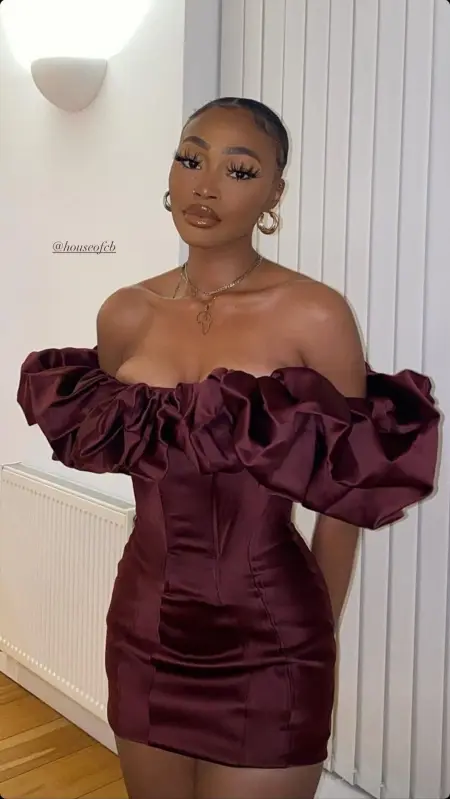 I am a accountant lady need some money