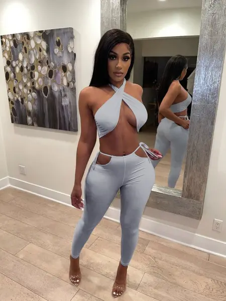 Are you Looking for a breast to body play?