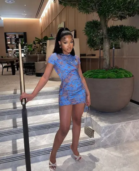 I am vegabond temporary mixer checking out room and pocket money