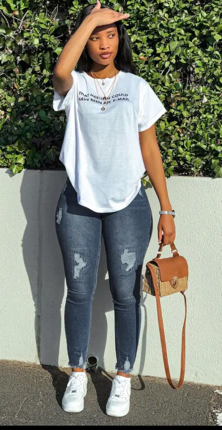 I am new hooker looking for some clients