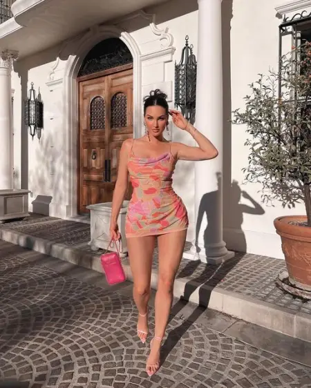 I am from Congo new here for sex fun money