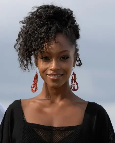 I am boring clean escort interested in money for fun