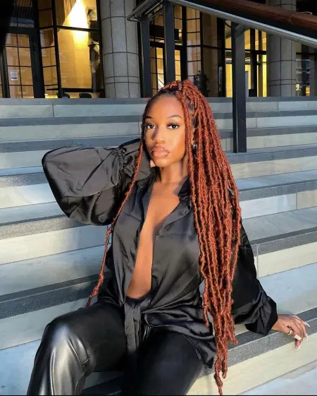 Hot  sweet amazing seductive lady down and ready to satisfy your sexual desire