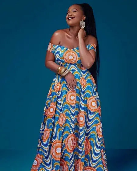 HI GENTLEMAN IM SUPER SWEET  SOFT THE ULTIMATE EXPERIENCE GOOD SERVICES AND CHEAP MATURE, DISCREET, PROFESSIONAL, ALWAYS