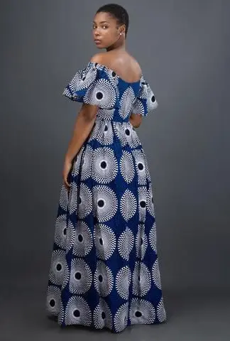 Hot  sweet amazing seductive lady down and ready to satisfy your sexual desire