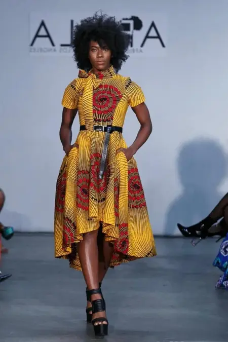 Hookup  available  Slide into my DM let me make u cum With my wet pussy 541 635