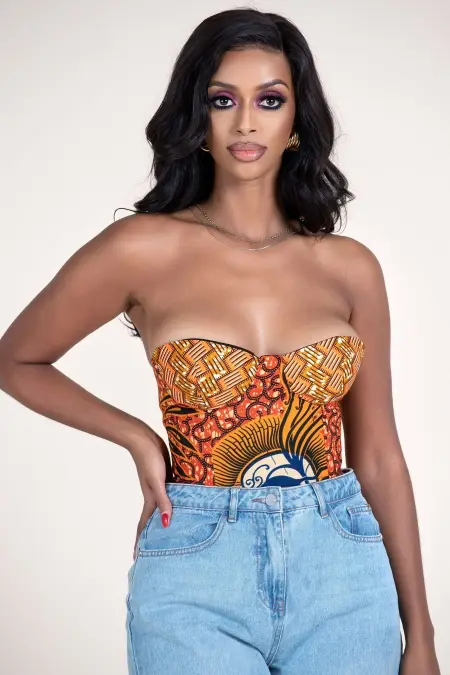 Available for hookup dm me and get a juicy pussy for your hard cock upfront payment is compulsory..