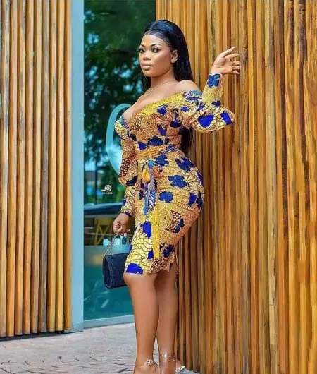 Available for hookup in your city Im just a dm away for freaky and nasty sex