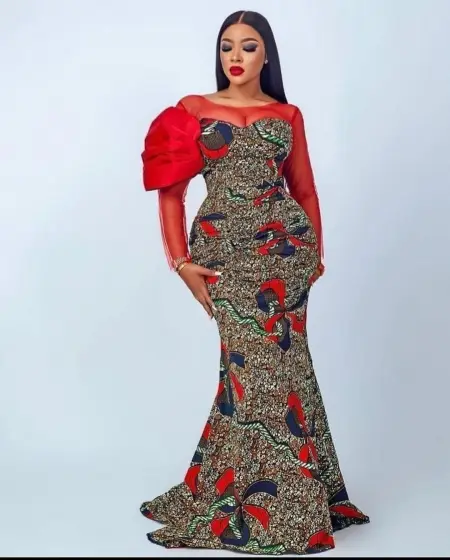 AM AVAILABLE WANNA TASTE HOW SWEET I AM?  