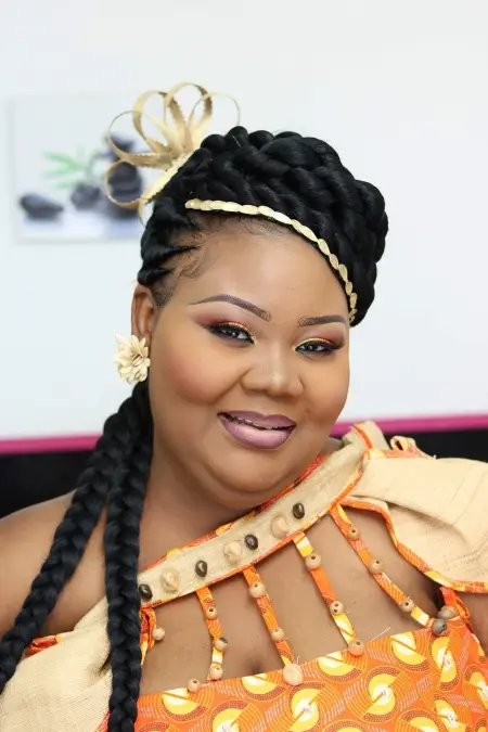 AM AVAILABLE TO MAKE YOUR WEEKEND UNFORGETTABLE HOT AND SLIPPERY