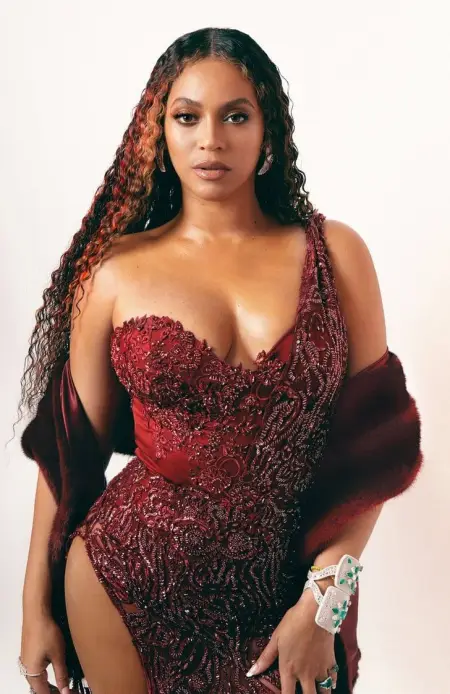 Let me fulfill all your fantasiesFull service  No limits no restrictions247 Availability 