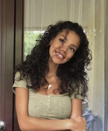 A SERIOUS RELATIONSHIP!!