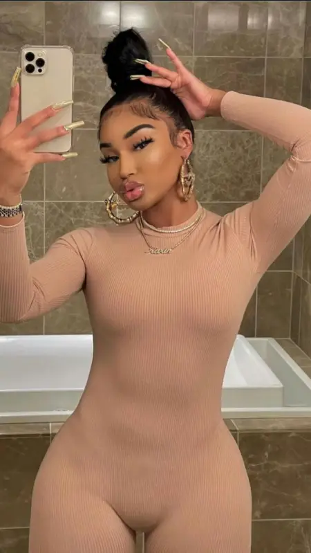 AVAILABLE 247 FOR APPOINTMENT.. LETS GET NAUGHTY