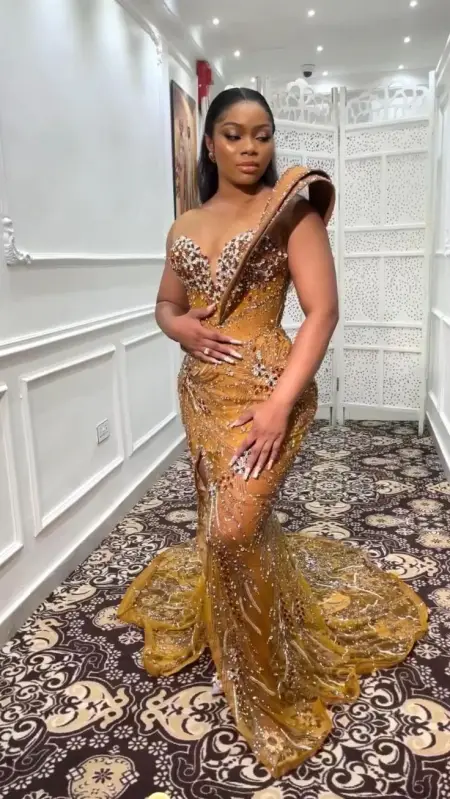 WILLING TO LIE ABOUT HOW WE MET.