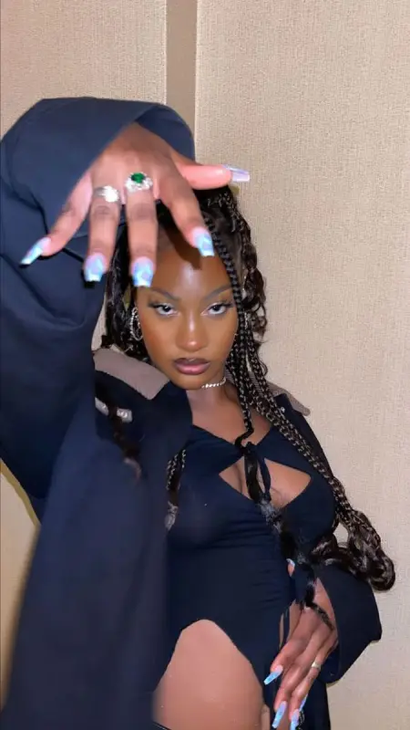 ARE YOU NOT TIRED  OF THE FAKES ADS OUTHERE? HMU FOR SOMETHING REAL  NO GAMES NO BS!! STRICTLY ADULT FUN TRY