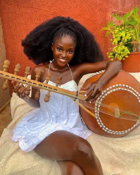 AVAILABLE 247 FOR APPOINTMENT.. LETS GET NAUGHTY