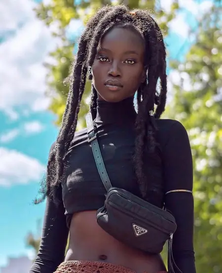 Sweet,Real Thick,Juicy PussyLets get wild boys Love to suck you dry  party girlOut