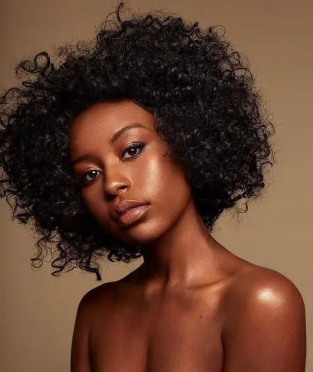 AM DOWN AVAILABLE FOR HOOKUP