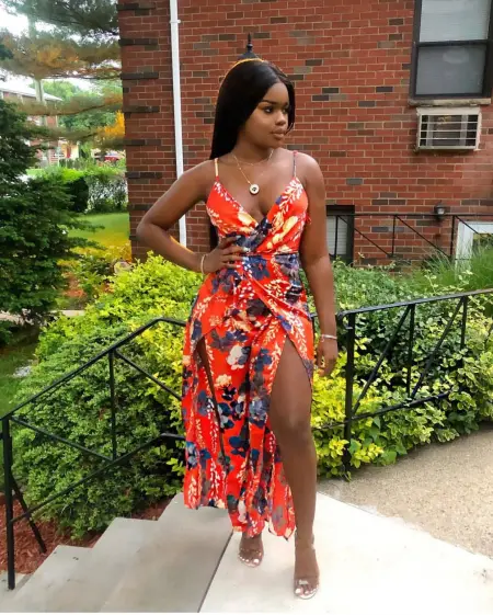 Am available for hookup  am real i need a real man