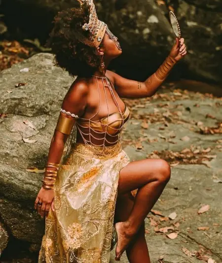 ANGELINA IS HERE TO SERVE YOU HOT Body message  BODY TO BODY MESSA GE