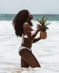 I AM A HOT GIRL WITH CLEAN PUSSY AND TITS420 FRIENDLY ,READY TO FUCK HARDER ,SUCK, SENSUAL