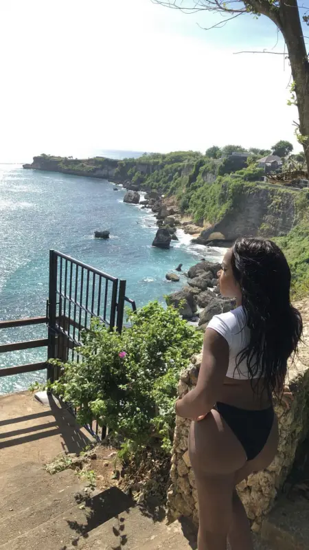 freakiest girl in town . 